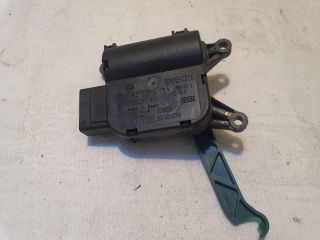 bontott AUDI A4 B7 Fűtés Állító Motor