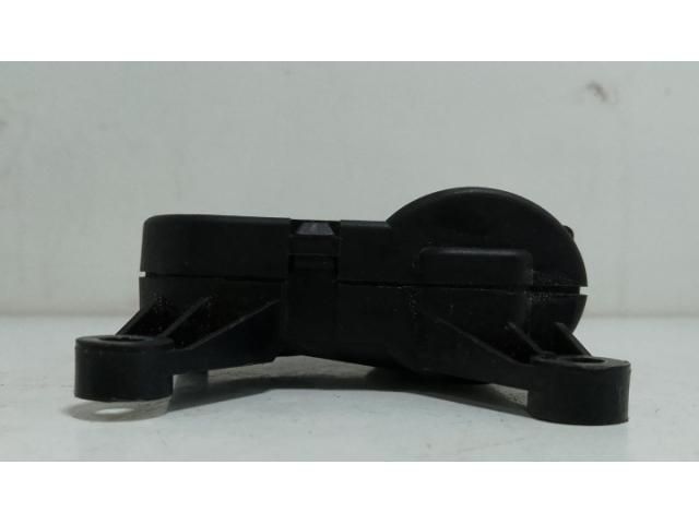 bontott AUDI A4 B7 Fűtés Állító Motor