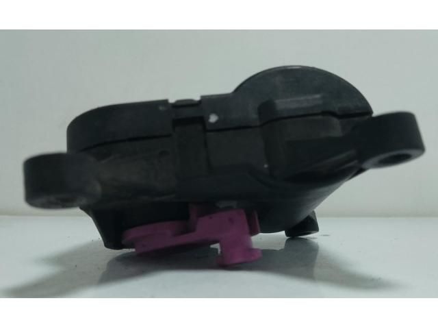 bontott AUDI A4 B7 Fűtés Állító Motor