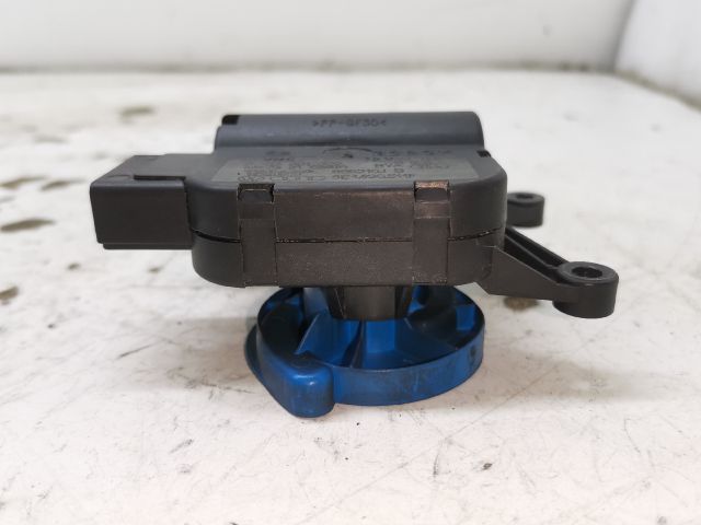 bontott AUDI A4 B7 Fűtés Állító Motor