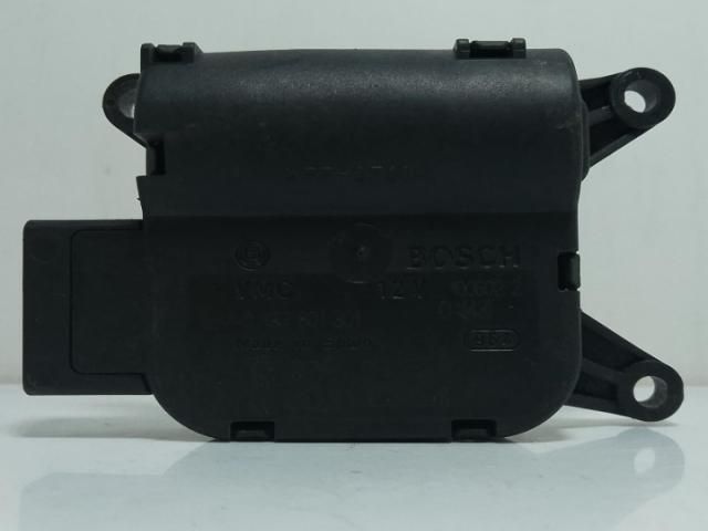 bontott AUDI A4 B7 Fűtés Állító Motor