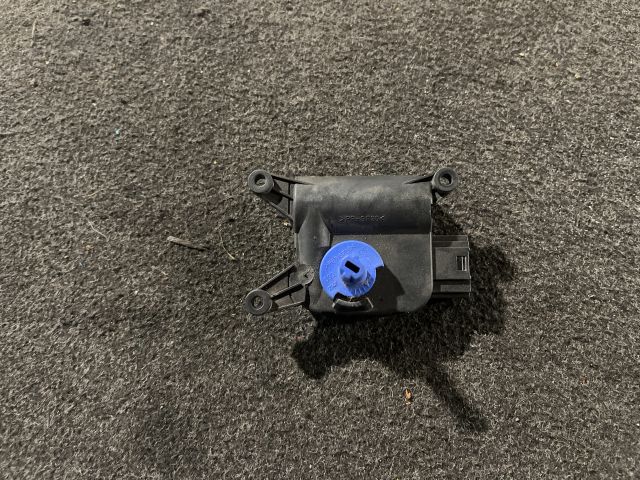 bontott AUDI A4 B7 Fűtés Állító Motor