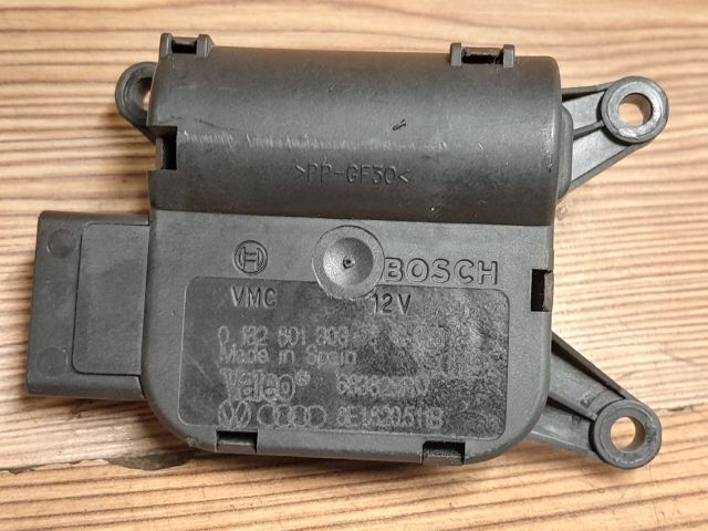 bontott AUDI A4 B7 Fűtés Állító Motor