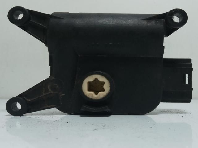 bontott AUDI A4 B7 Fűtés Állító Motor