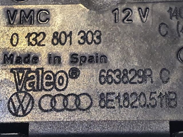 bontott AUDI A4 B7 Fűtés Állító Motor