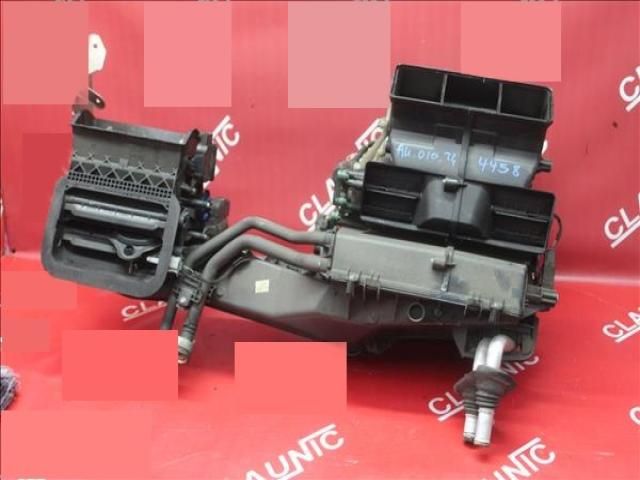 bontott AUDI A4 B7 Fűtés Box