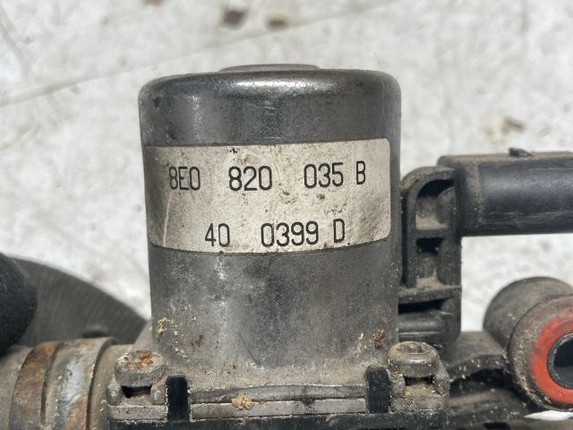 bontott AUDI A4 B7 Fűtéscsap