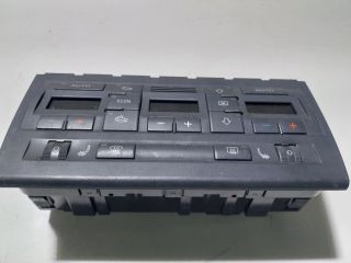 bontott AUDI A4 B7 Fűtéskapcsoló (digit klímás)