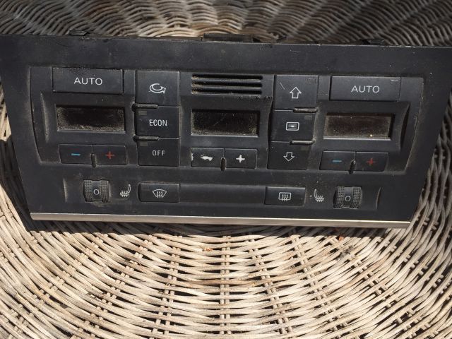 bontott AUDI A4 B7 Fűtéskapcsoló (digit klímás)