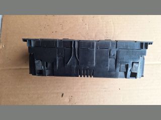 bontott AUDI A4 B7 Fűtéskapcsoló (digit klímás)