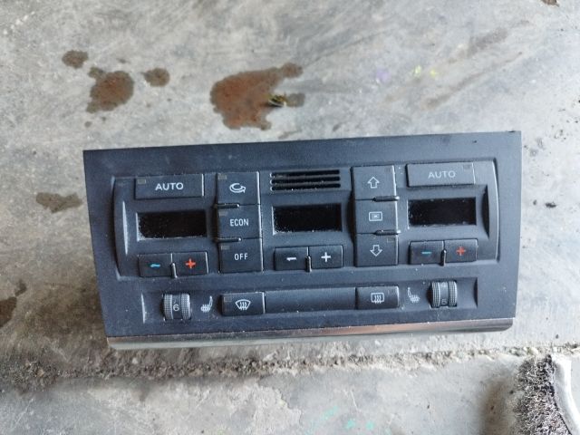 bontott AUDI A4 B7 Fűtéskapcsoló (digit klímás)