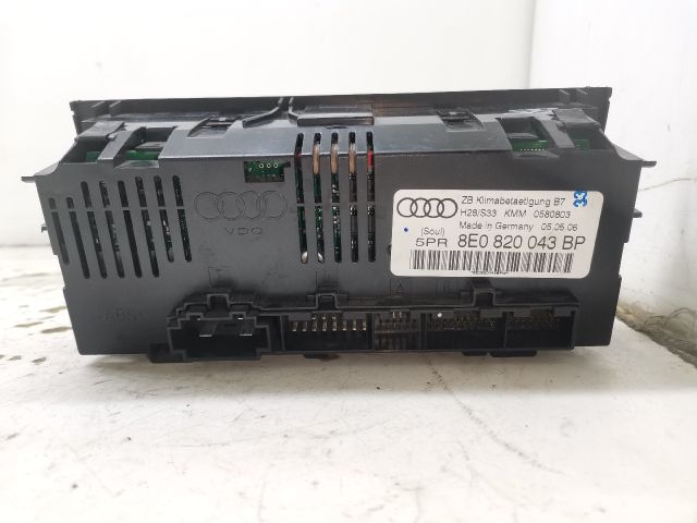 bontott AUDI A4 B7 Fűtéskapcsoló (digit klímás)