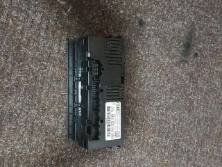 bontott AUDI A4 B7 Fűtéskapcsoló (digit klímás)