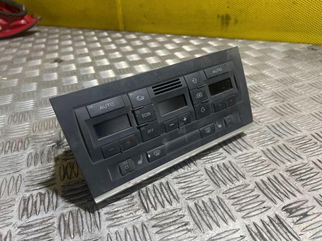 bontott AUDI A4 B7 Fűtéskapcsoló (digit klímás)