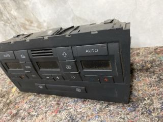 bontott AUDI A4 B7 Fűtéskapcsoló (digit klímás)