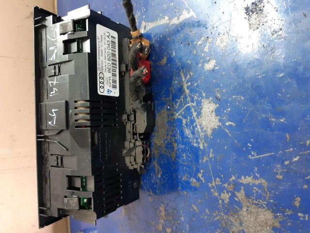 bontott AUDI A4 B7 Fűtéskapcsoló