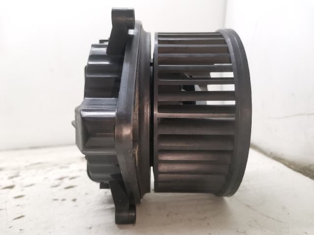 bontott AUDI A4 B7 Fűtőmotor (Klímás)