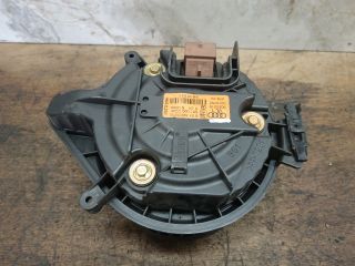 bontott AUDI A4 B7 Fűtőmotor (Klímás)
