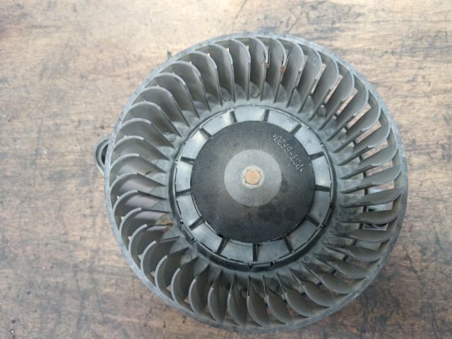 bontott AUDI A4 B7 Fűtőmotor (Klímás)