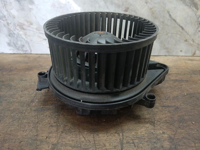 bontott AUDI A4 B7 Fűtőmotor (Klímás)