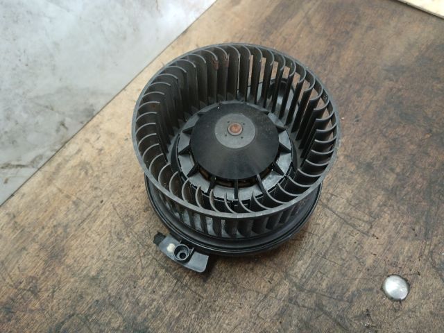 bontott AUDI A4 B7 Fűtőmotor (Klímás)