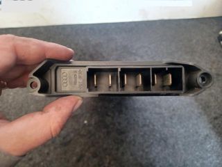 bontott AUDI A4 B7 Fűtőradiátor (Elektromos)