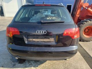 bontott AUDI A4 B7 Fűtőradiátor (Elektromos)