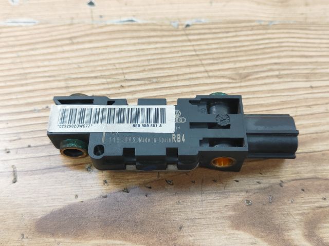 bontott AUDI A4 B7 Gyorsulás Jeladó