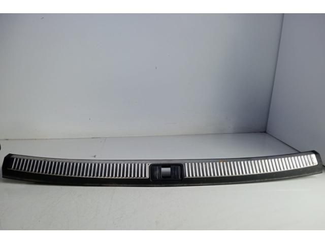 bontott AUDI A4 B7 Hátfal Burkolat