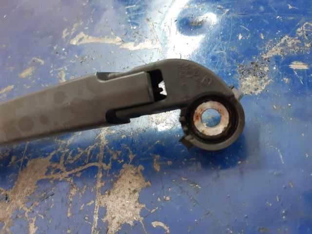 bontott AUDI A4 B7 Hátsó Ablaktörlő Kar