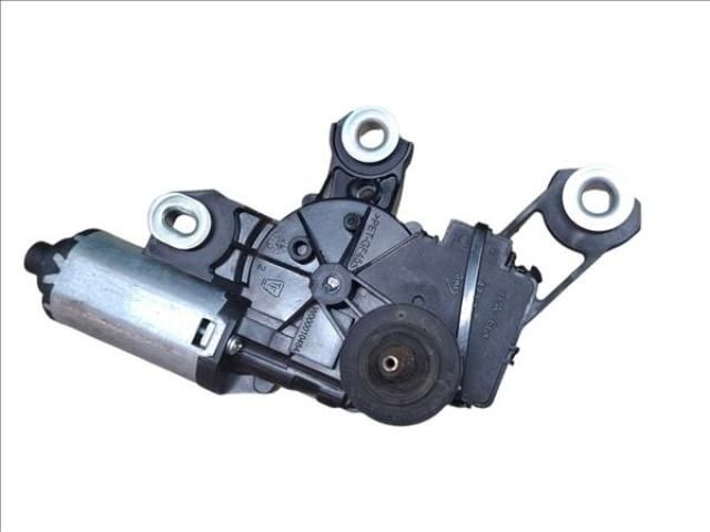 bontott AUDI A4 B7 Hátsó Ablaktörlő Motor