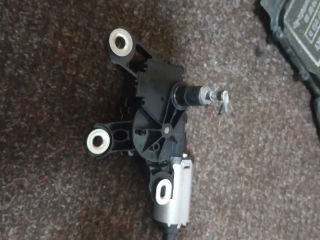 bontott AUDI A4 B7 Hátsó Ablaktörlő Motor