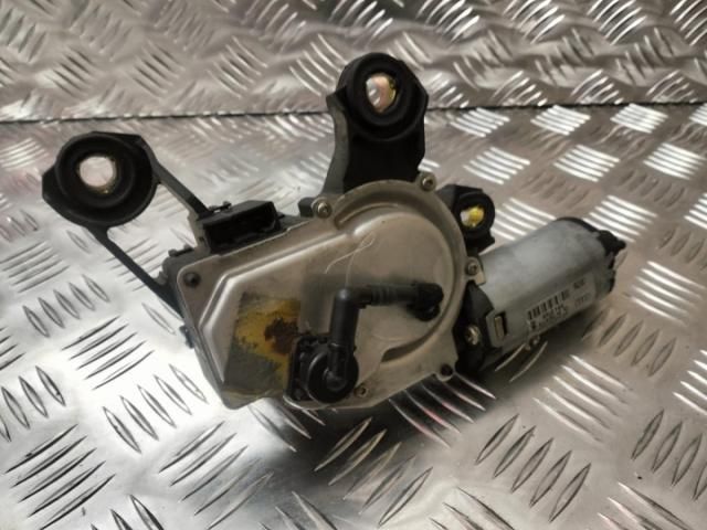 bontott AUDI A4 B7 Hátsó Ablaktörlő Motor