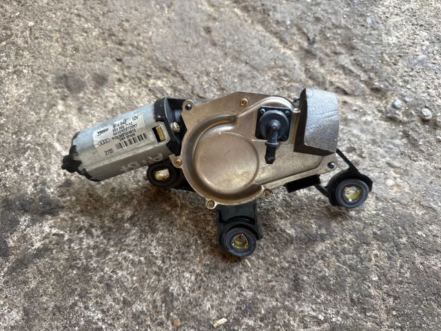 bontott AUDI A4 B7 Hátsó Ablaktörlő Motor