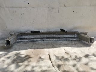 bontott AUDI A4 B7 Hátsó Lökhárító Merevítő (Fém)