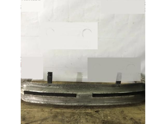 bontott AUDI A4 B7 Hátsó Lökhárító Merevítő (Fém)