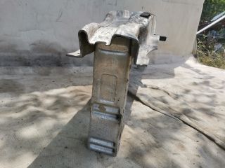 bontott AUDI A4 B7 Hátsó Lökhárító Merevítő (Fém)