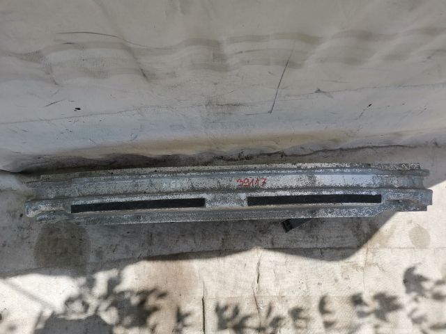 bontott AUDI A4 B7 Hátsó Lökhárító Merevítő (Fém)