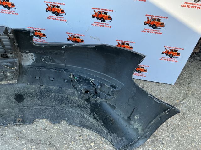 bontott AUDI A4 B7 Hátsó Lökhárító (Részeivel)