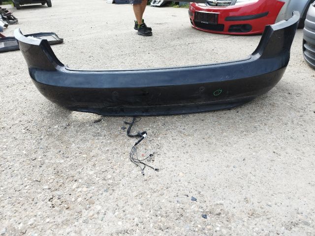 bontott AUDI A4 B7 Hátsó Lökhárító (Részeivel)