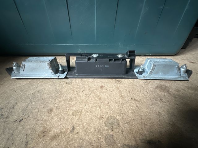 bontott AUDI A4 B7 Hátsó Rendszámtábla Világítás