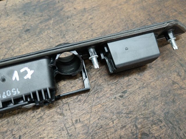 bontott AUDI A4 B7 Hátsó Rendszámtábla Világítás