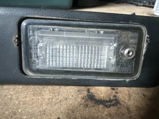 bontott AUDI A4 B7 Hátsó Rendszámtábla Világítás