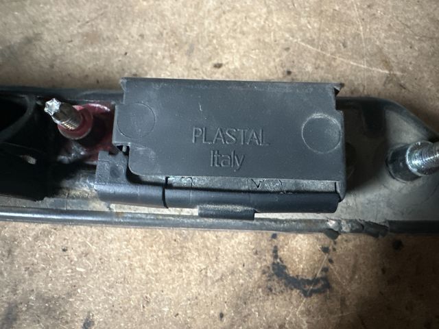 bontott AUDI A4 B7 Hátsó Rendszámtábla Világítás