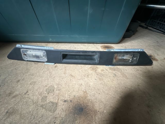 bontott AUDI A4 B7 Hátsó Rendszámtábla Világítás