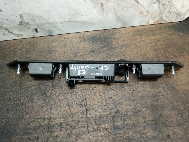 bontott AUDI A4 B7 Hátsó Rendszámtábla Világítás