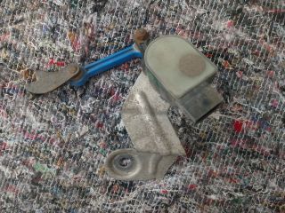 bontott AUDI A4 B7 Hátsó Xenon Szintszabályzó Jeladó