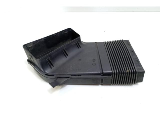 bontott AUDI A4 B7 Hűtő Légterelő