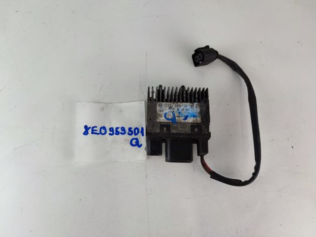 bontott AUDI A4 B7 Hűtőventilátor Elektronika