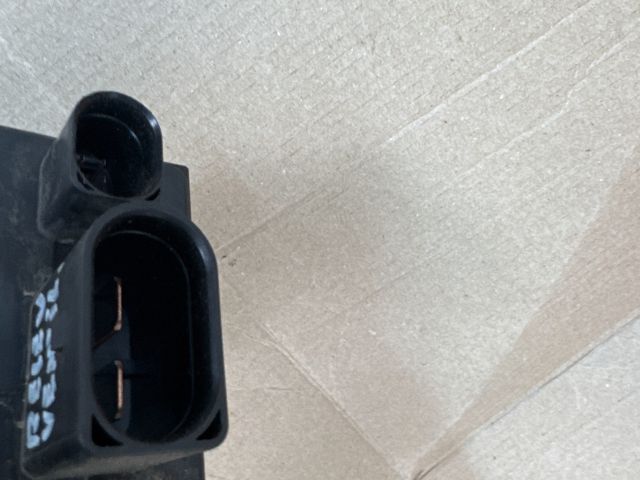 bontott AUDI A4 B7 Hűtőventilátor Elektronika